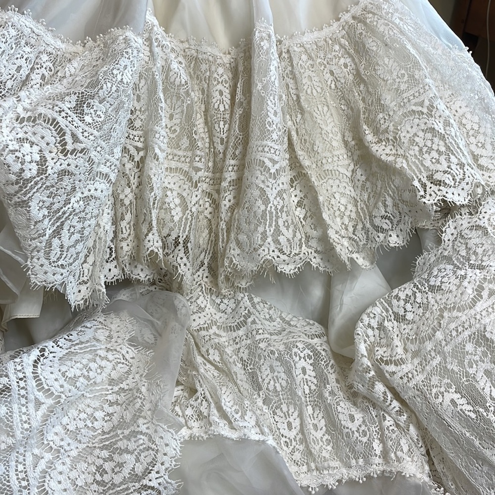VINTAGE 1970s Wedding Dress: Full Train, Lace Trim, Pearl Embellished - Picture 12 of 17